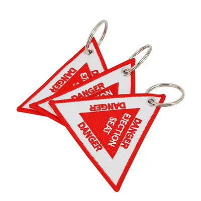 OEM/ODM Acceptabele geweven stof sleutelhanger geborduurde anime sleutel jet tag voor auto motorfiets