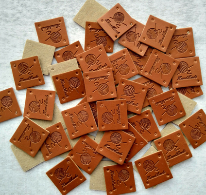 Het vierkante Met de hand gemaakte Leer van Pu Faux etiketteert Markeringen voor het Naaien het Haken het Breien